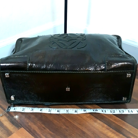 Loewe Amazona 36 Brown Patent Leather Lock and Key - Picture 12 of 16